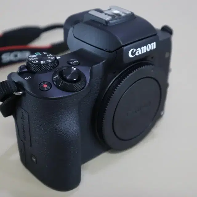 캐논 EOS M50 마크2 ( 캐논 블루투스 삼각대) 카메라