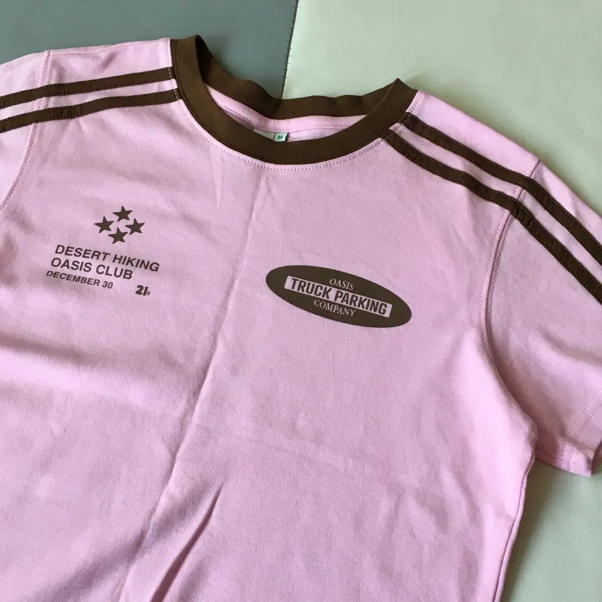 Kijun 기준 Oasis Football T-shirt Pink