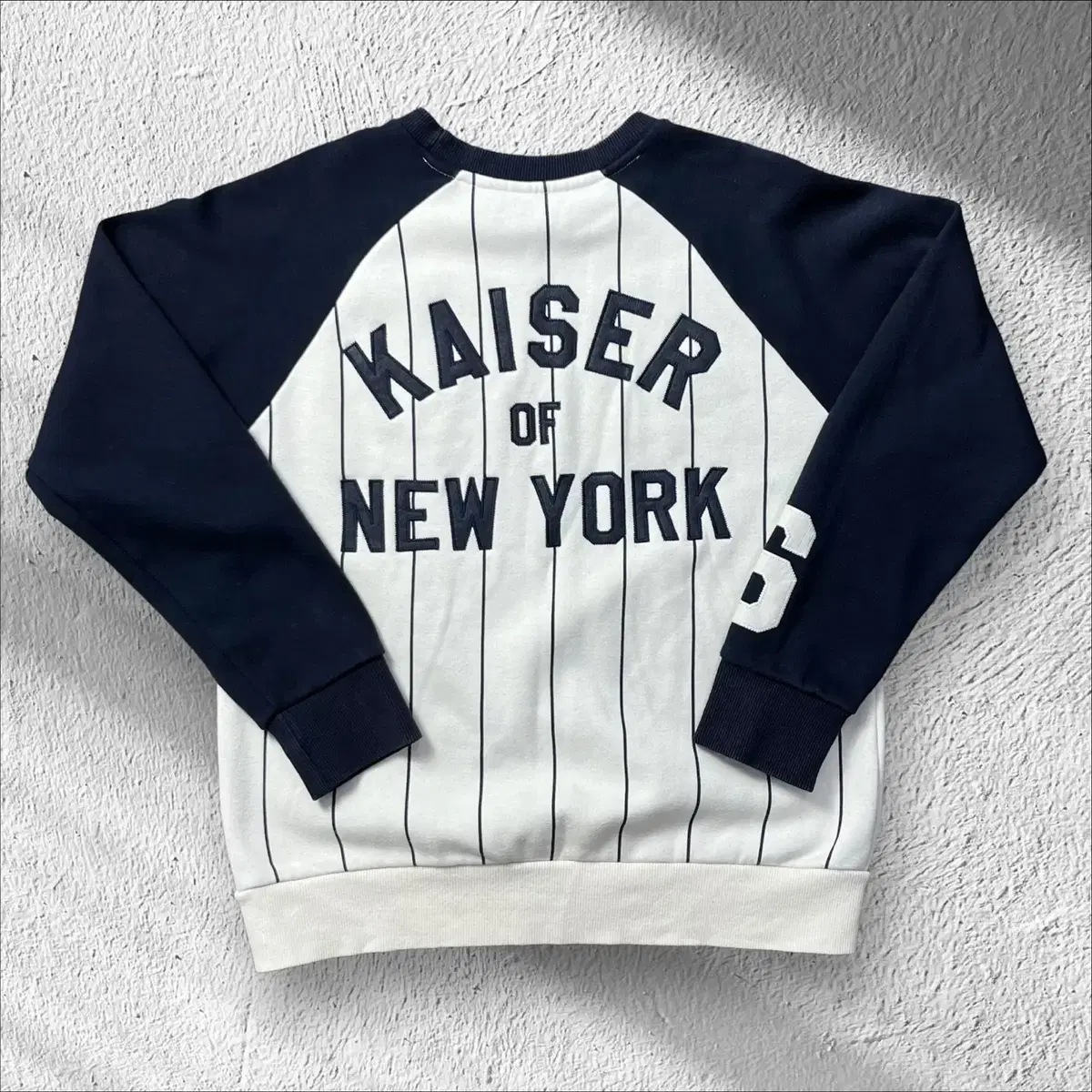 [ADIDAS] 아디다스 KAISER OF NEWYORK 베이스볼 맨투맨