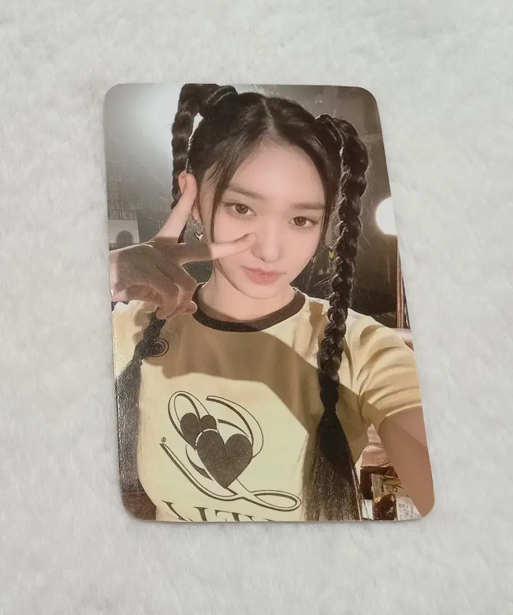 옥수수수염차 아이브 이서 포카