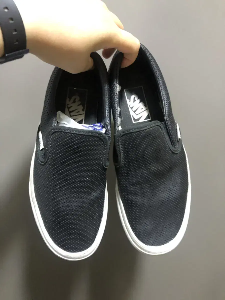 225Vans Leather Slip-On Sneakers 36