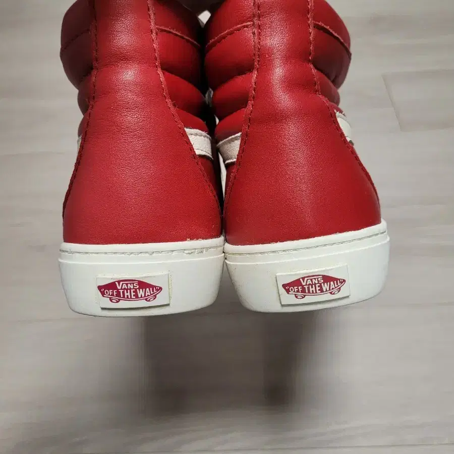 반스 SK8 HI CUP CA 270 (새상품)