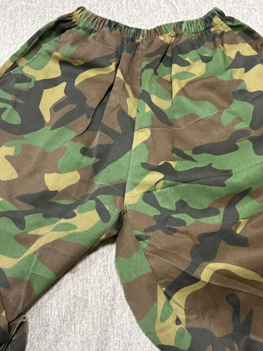 Vahn Military Uniform Pants (Vs.