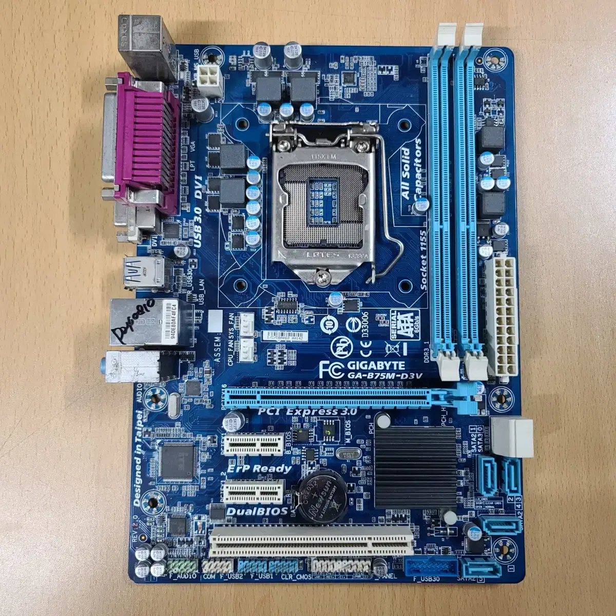 GIGABYTE GA-B75M-D3V/ 인텔3세대 메인보드