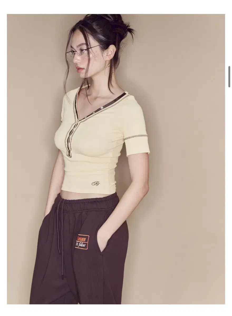 플리즈노팔로우 Kelly Stitch Button Top butter