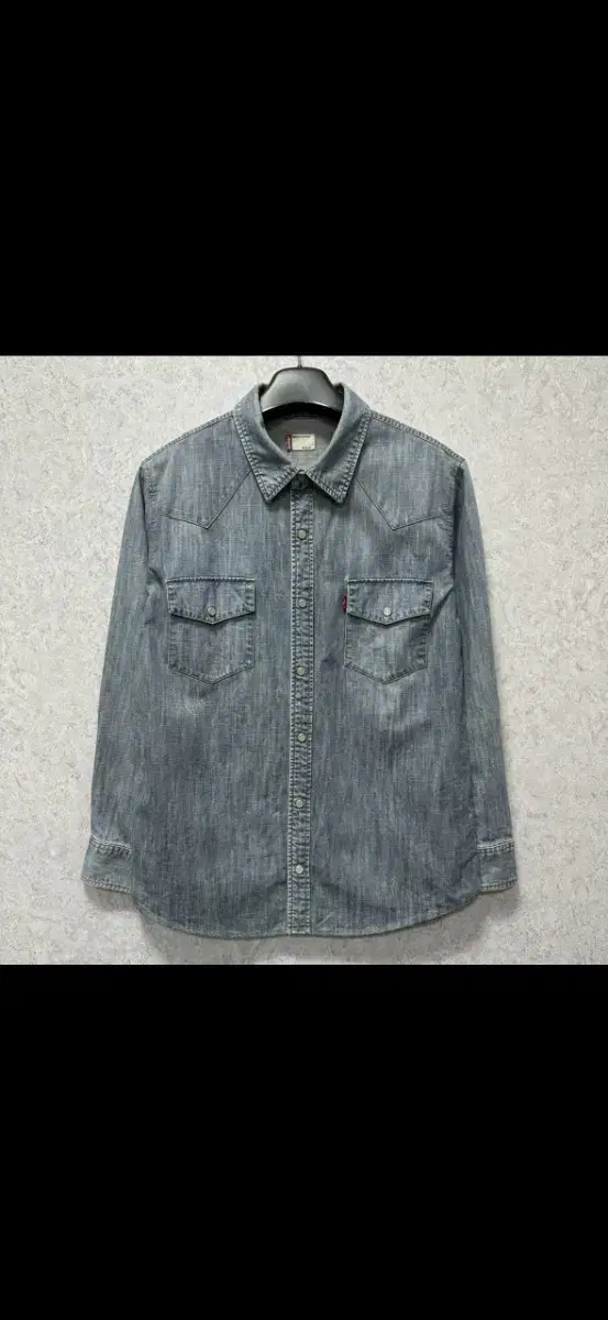 100 Levi's Men's Denim Shirt