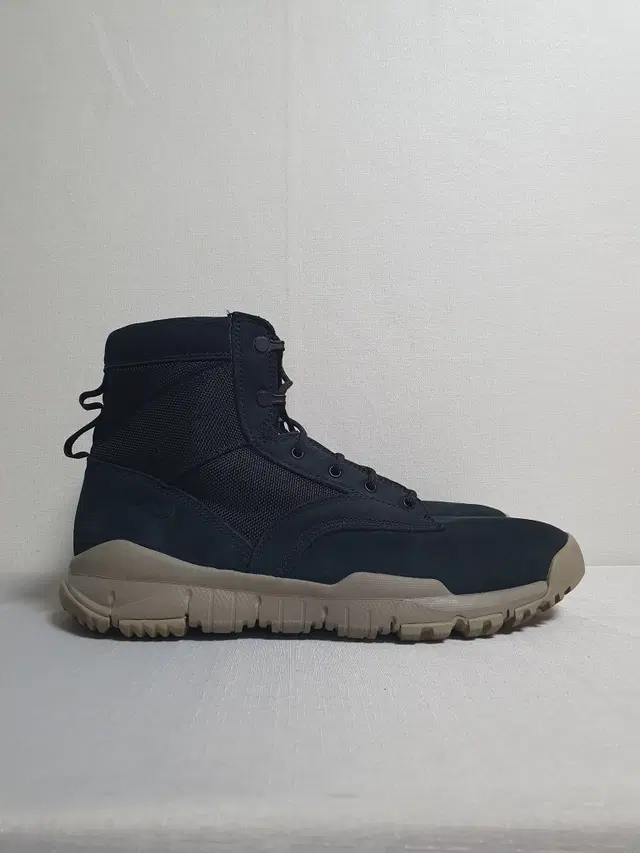 무료배송 300mm 나이키 SFB 6 레더 부츠 워커 하이탑 블랙