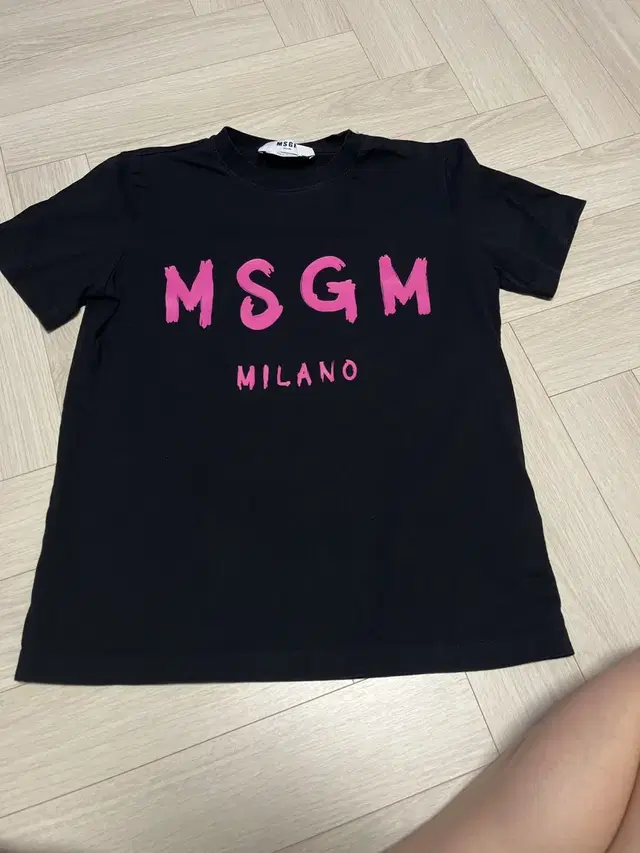 msgm 여성 반팔티