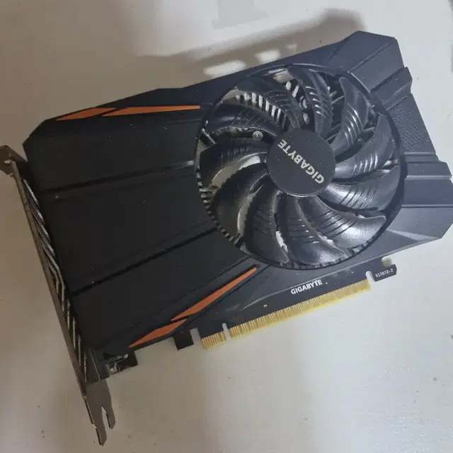 GTX 1050 2GB