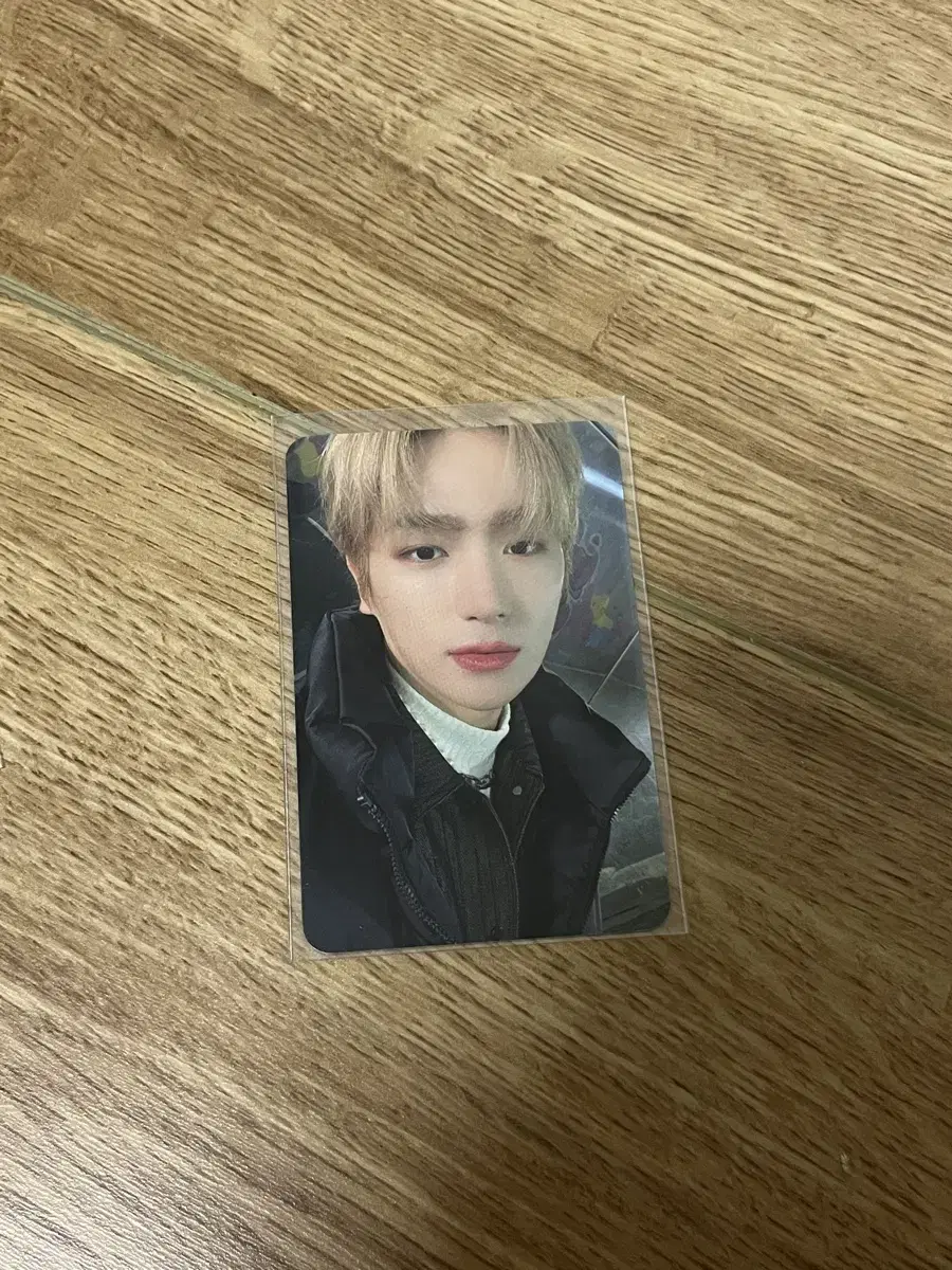 The Boyz hyunjae Lore unreleased photocard hello82 hello82 photocard