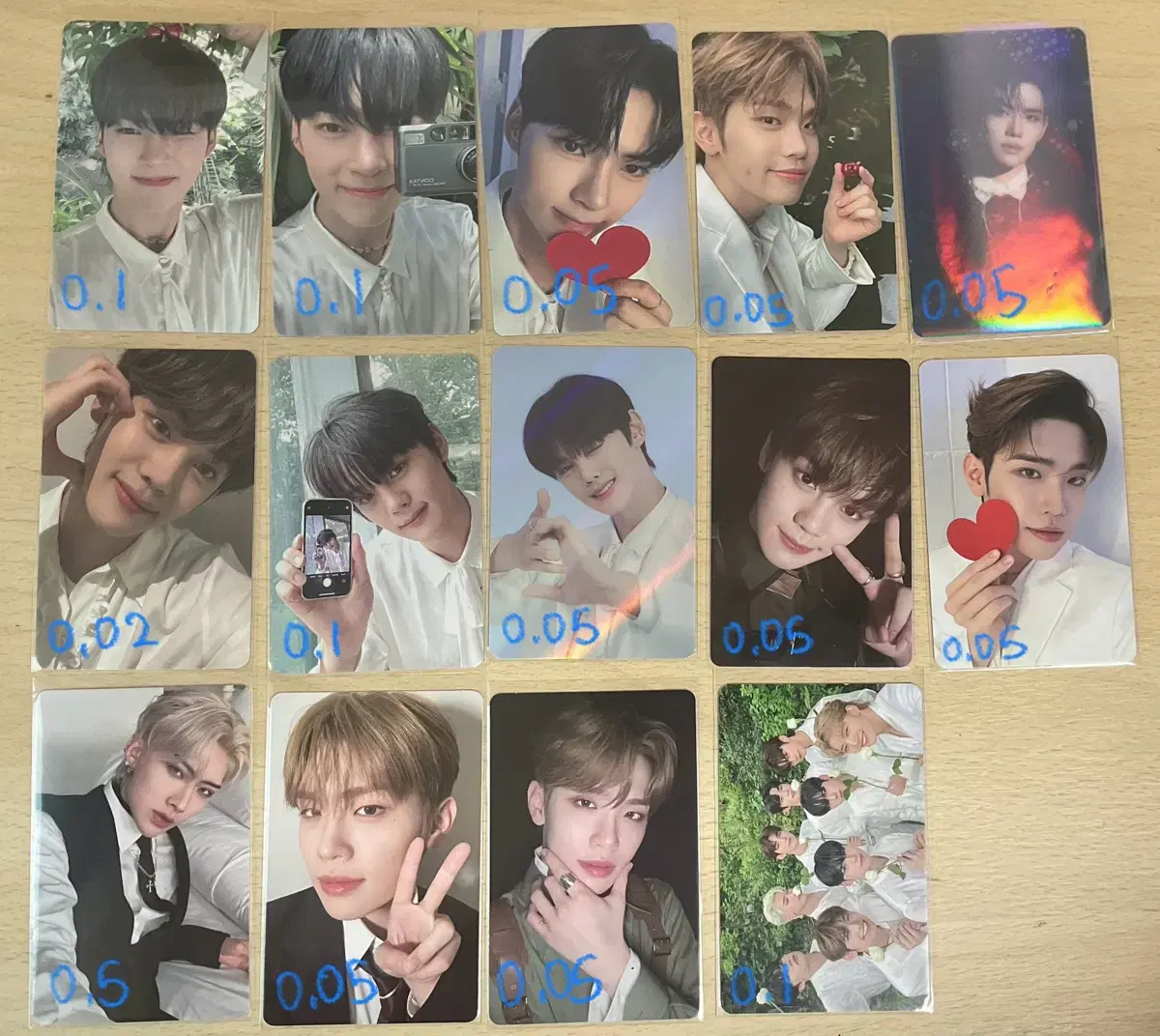 Jewon sung hanbin kim gyuvin kim taerae ricky photocard WTS