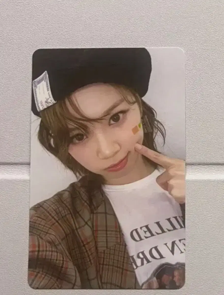 Lowest price) le sserafim kim chaewon easy weverse photocard wts