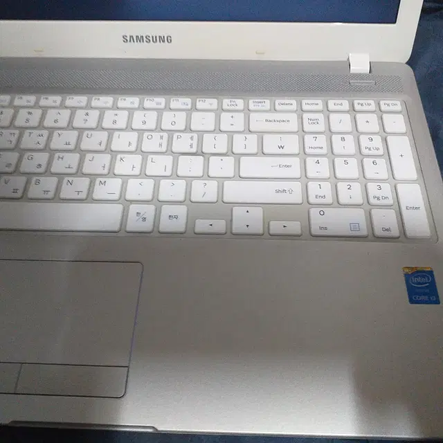 삼성 NT500R5H i3-5005 15인치 노트북