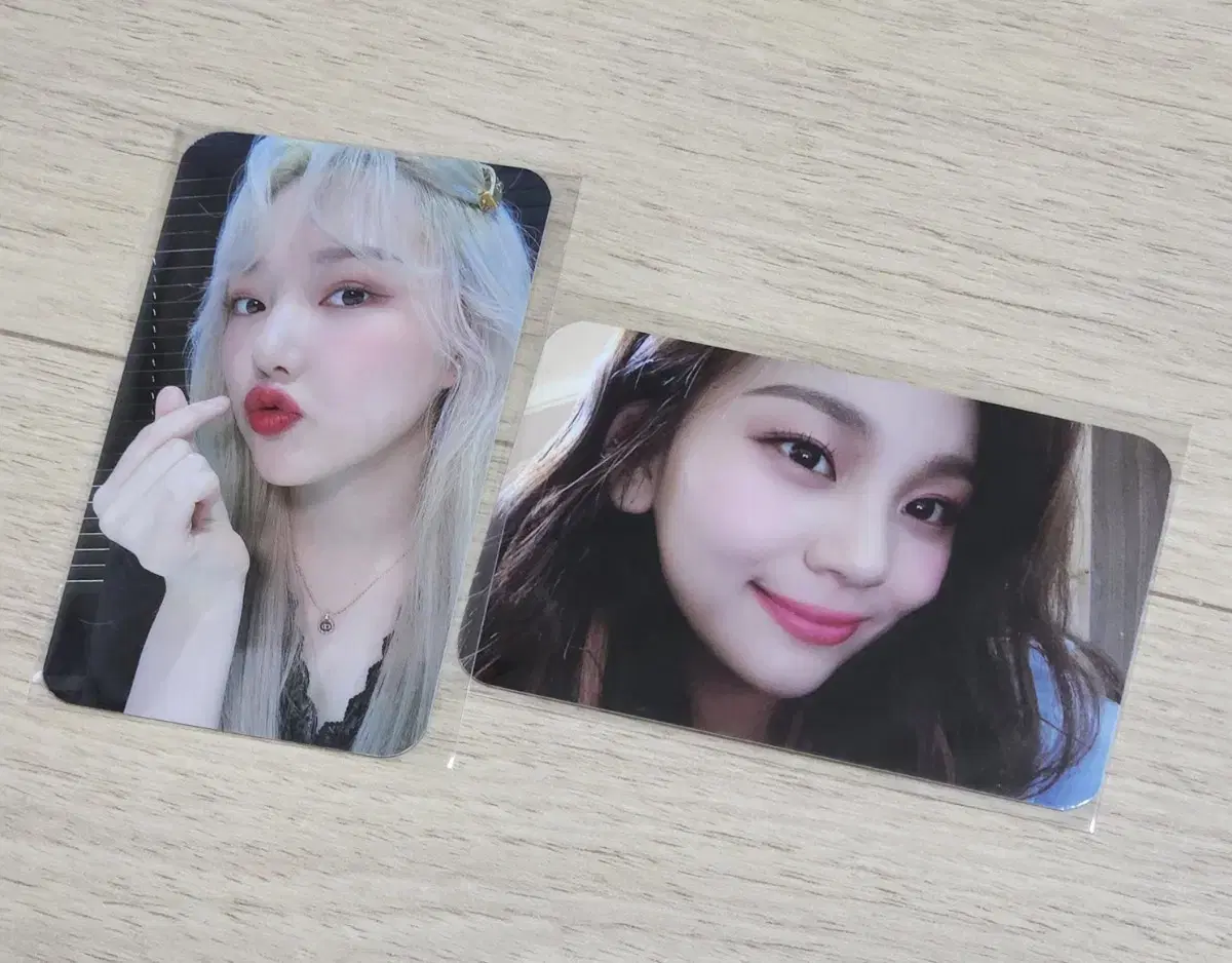 Gfriend viviz yerin umji birthday photocard WTS