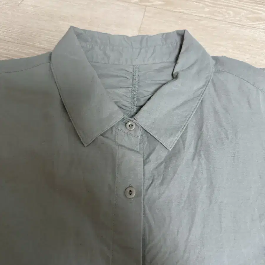 모이아 셔링 반팔 셔츠 shirring shirt (fog blue)