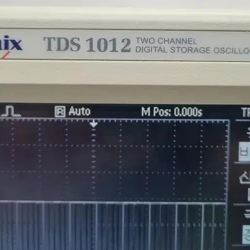 텍트로닉스  TDS1012 2Ch 100MHz 1GS/s  오실로스코프.