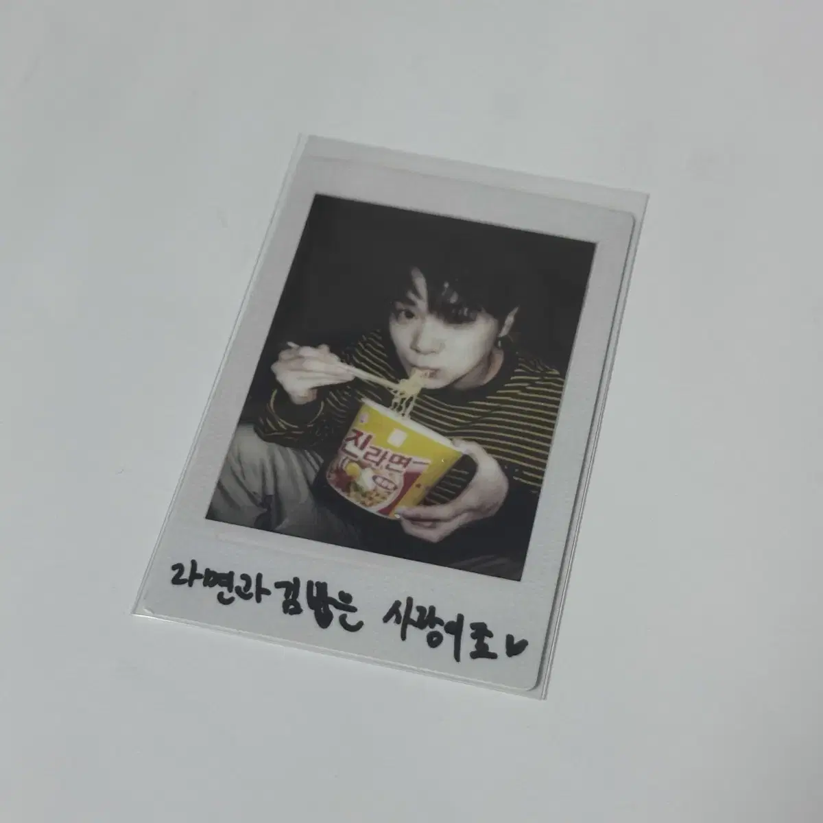 [astro] moonbin polaroid sells