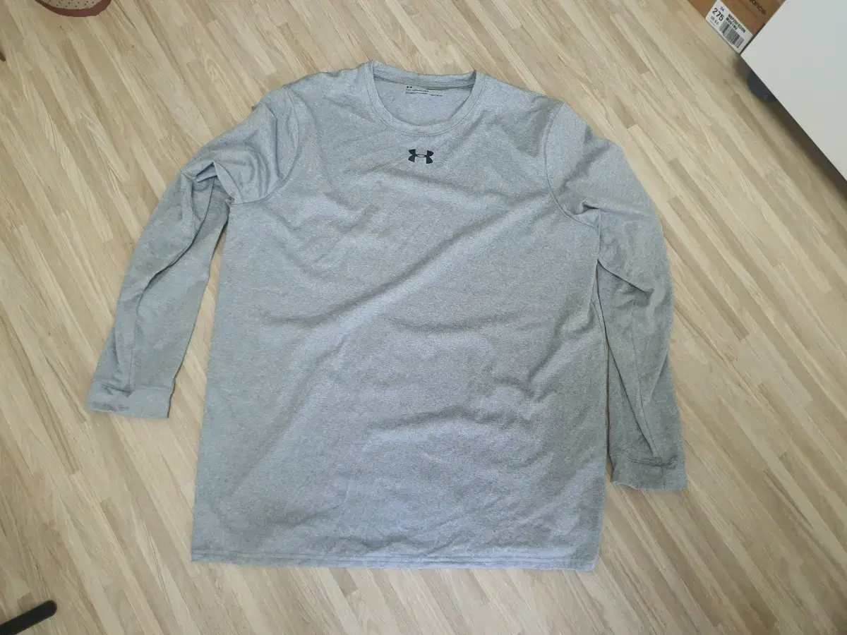 Under Armour Long Sleeve Gray Size L