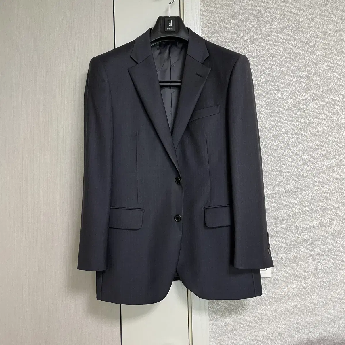 Pierre Cardin Men's Suit Setup (Jacket 1 + Pants 2)