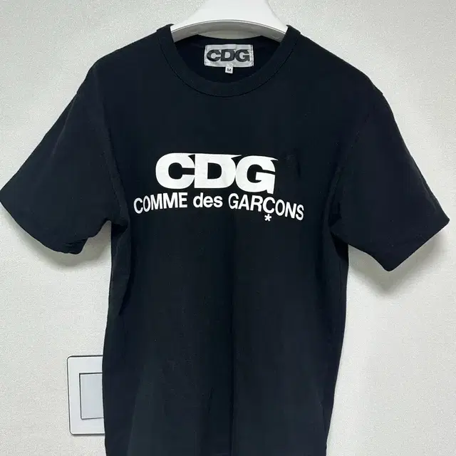 M 꼼데가르송 CDG 반팔