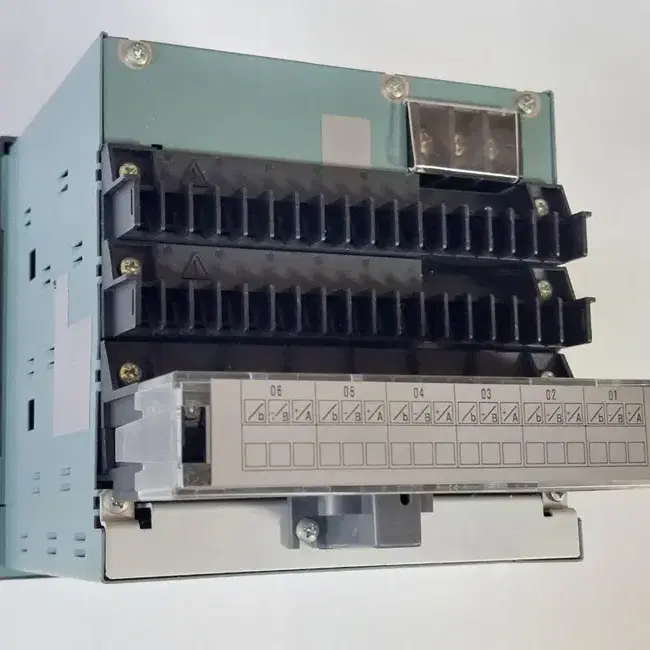 YOKOGAWA FX1006-4-2-L Recorder 디지털레코더