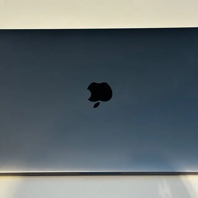 13형 MacBook Pro(터치바o)&매직마우스