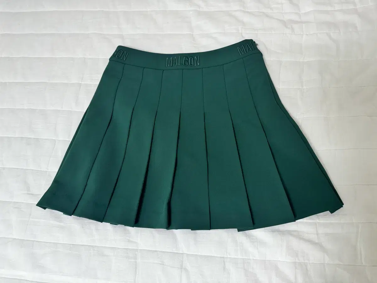 [1 use] Malbon Golf Skirt (64)