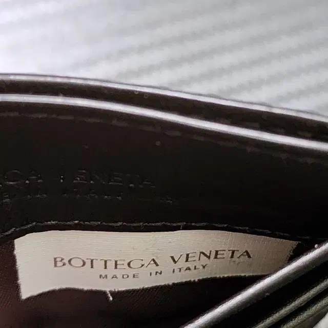 보테가 베네타 카드지갑 인트레치아토 BOTTEGA VENETA