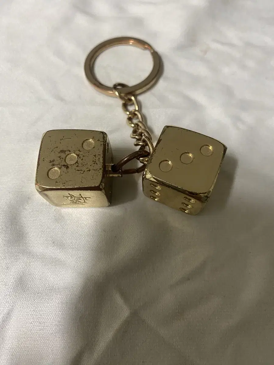 Stussy Metal Dice Key Chain keyring Gold