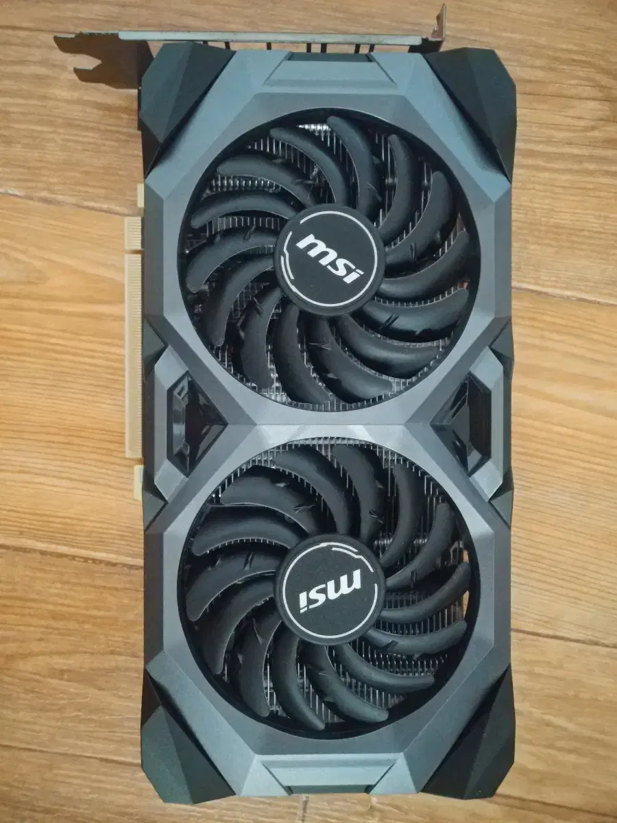 MSI 라데온 RX 5700XT