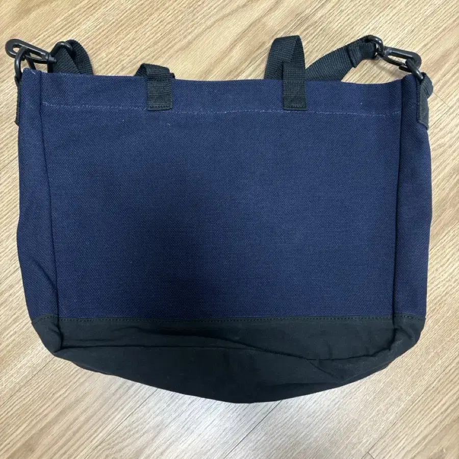 Canvas Totebag Navy 마크엠 캔버스 토트백