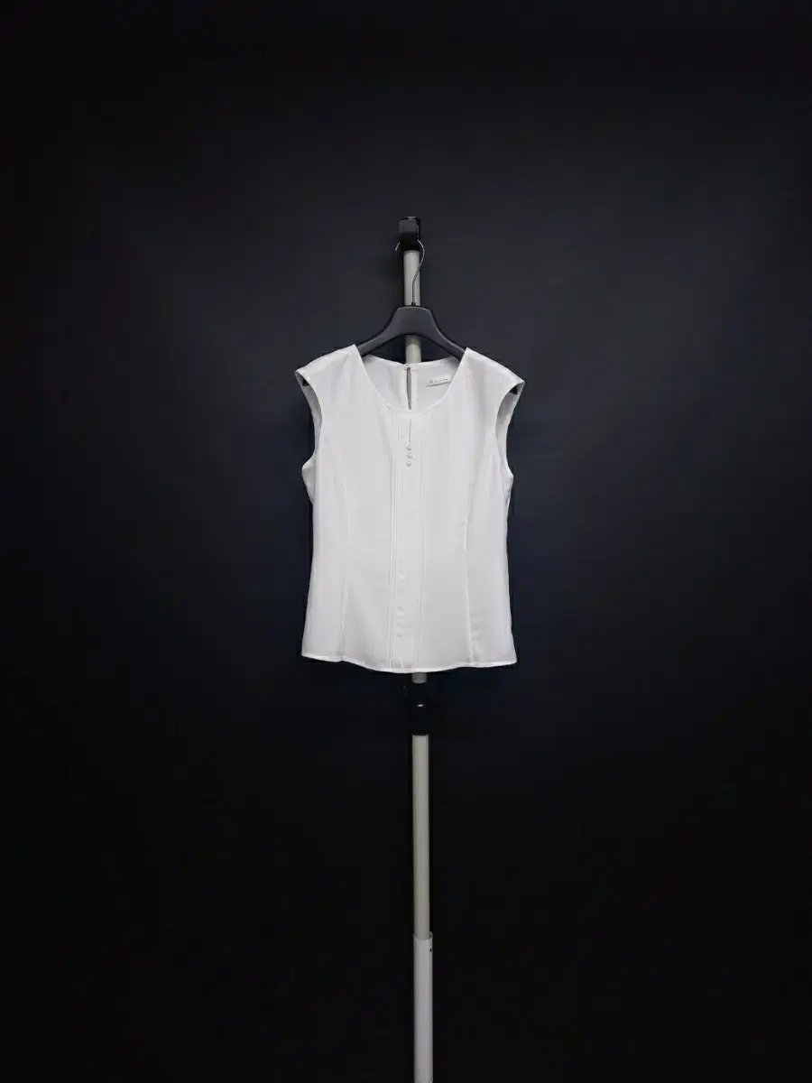 Itmisha Sleeveless Chiffon Blouse 66.55