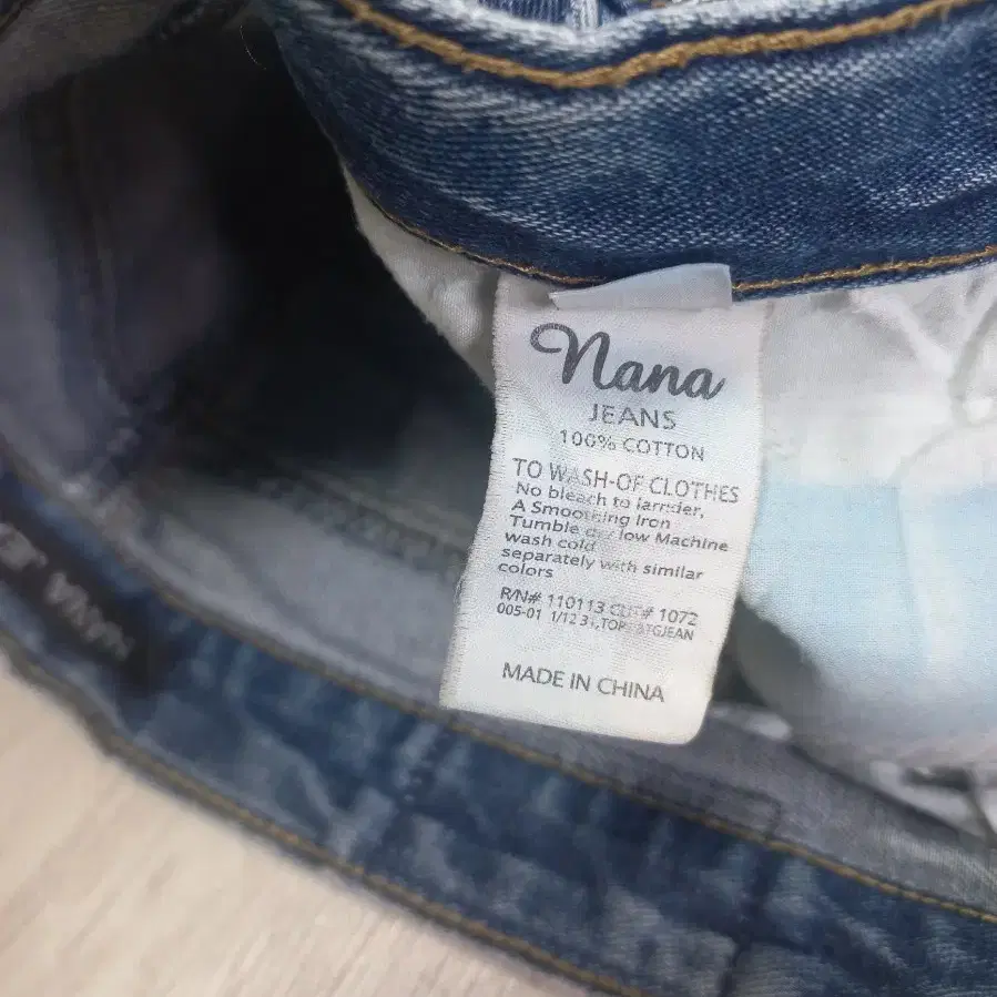 (32~32)NANA JEANS 여성 빈티지 숏 데님팬츠