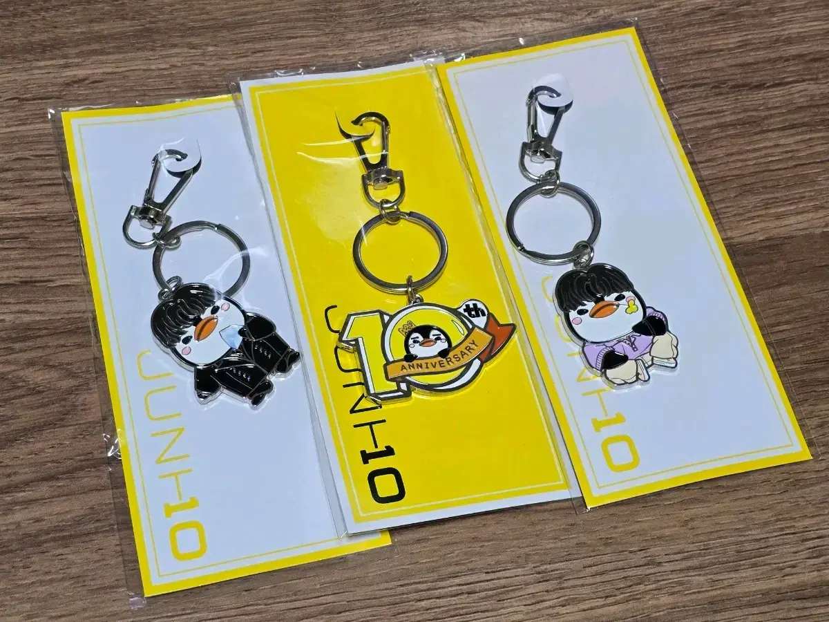 New)Lee Junho 10th Anniversary Japan Goods Peng Peng Keyring