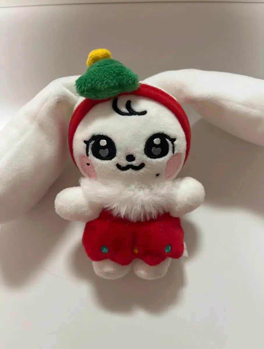 Jang Wonyoung Rabbit doll (Christmas Edition)