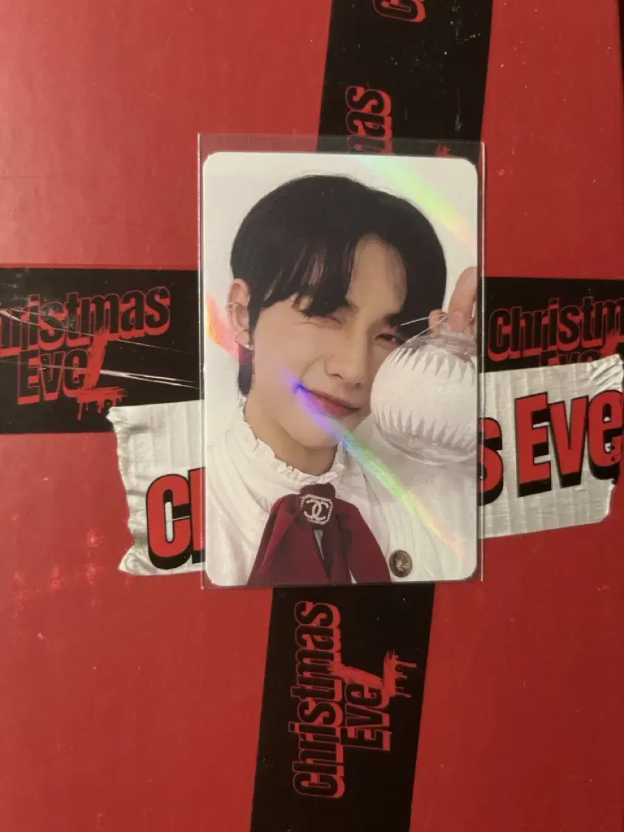 Christmas Evil hyunjin aladin unreleased photocard wts skz Straykids