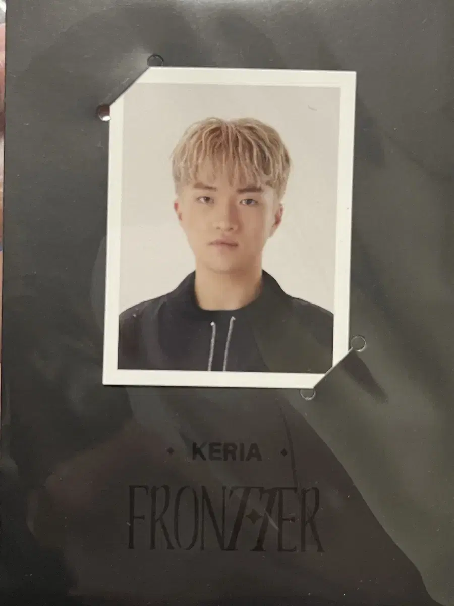 T1 Keria Proof Photo