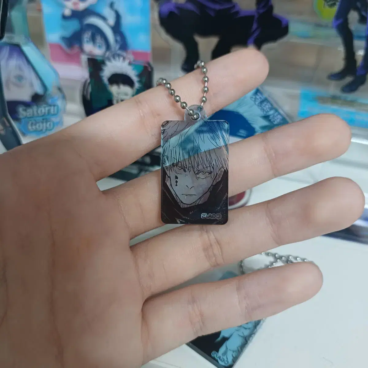 Zuu spinning gojo acrylic charm sells