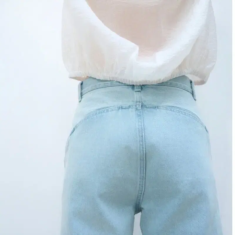 버뮬라 LINE BOOTCUT DENIM PANTS