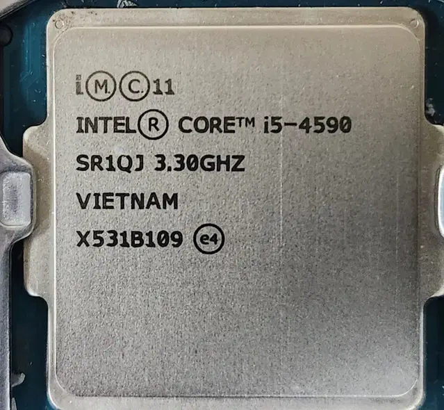 인털 I5 4590 CPU 팝니다.