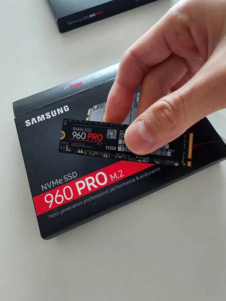 삼성 960PRO M.2 512GB 팝니다. (NVMe SSD)