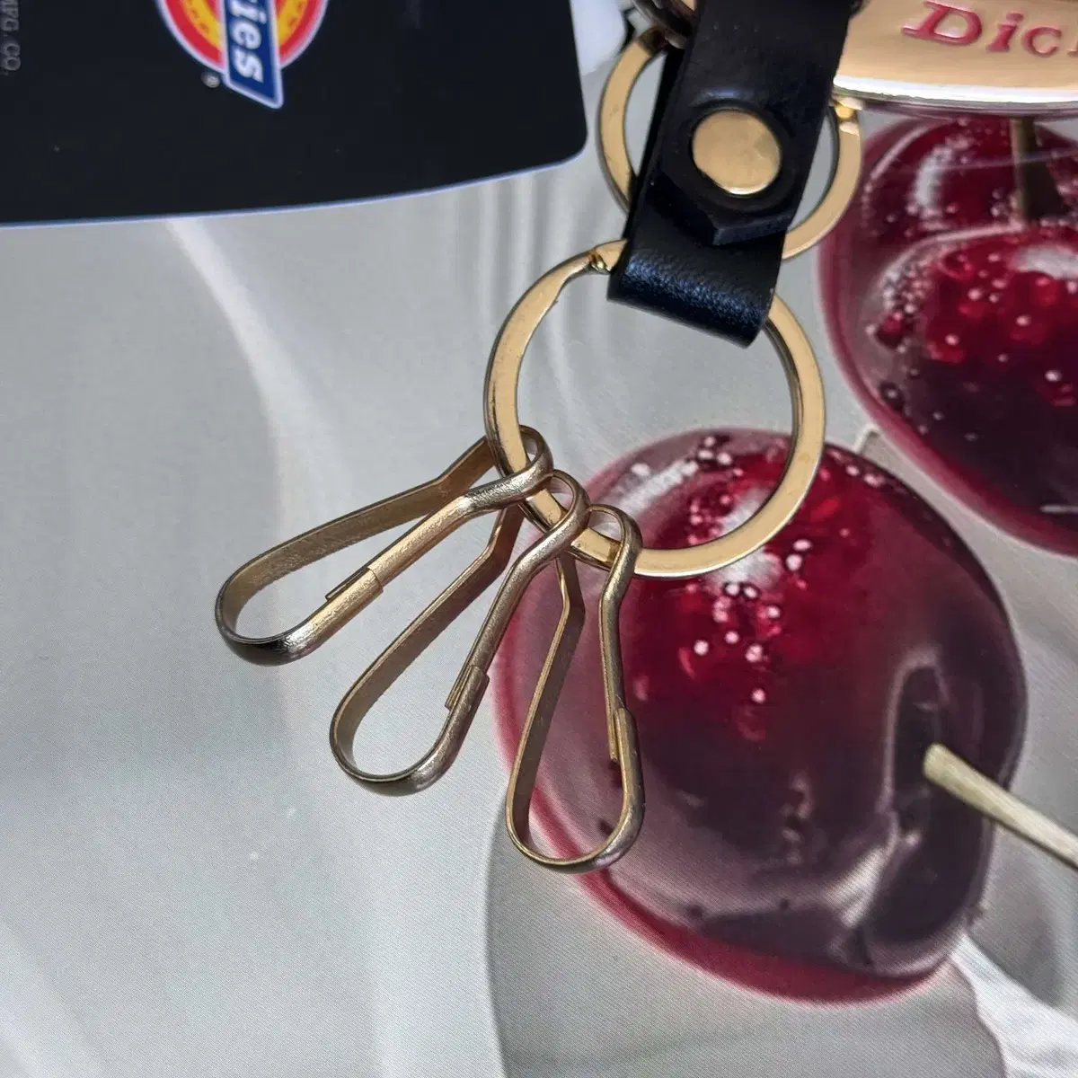 dickies hook keychain 디키즈 후크 키체인