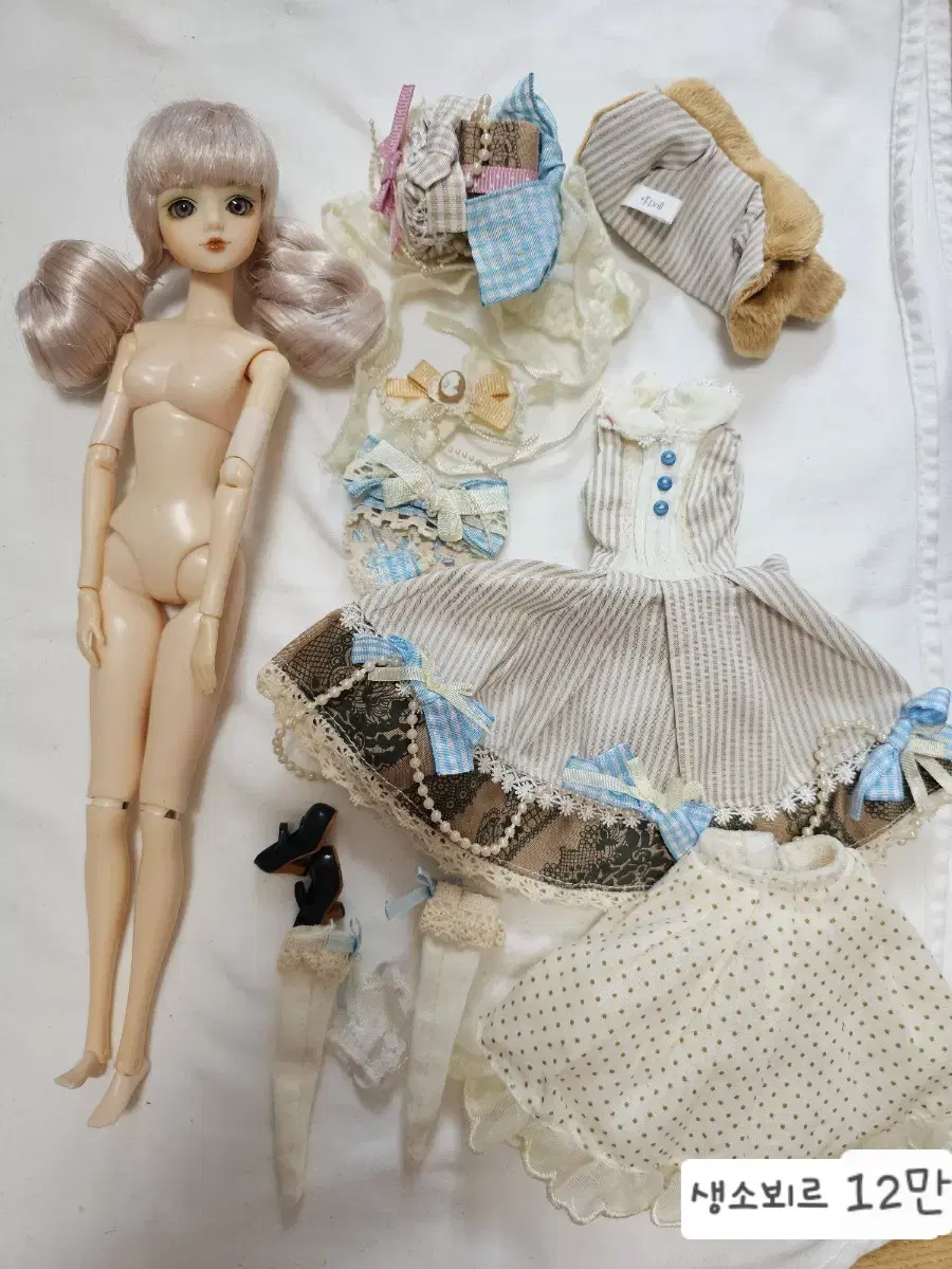 Price reduction) Purip Jay Doll Jointed Doll Yookil Doll