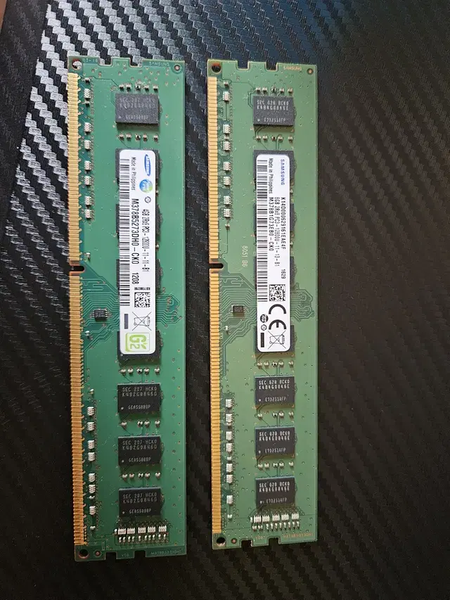 PC3 타입 RAM 4gb 1개 , 8gb 1개 판매합니다