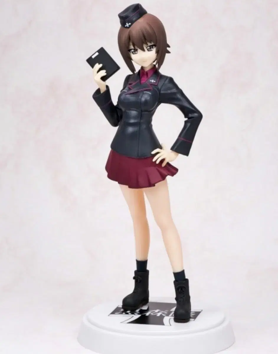 Unsealed Sega Girls & Panzer Theatrical Version Nishizumi Maho Kuromorimine Girls' School Figure