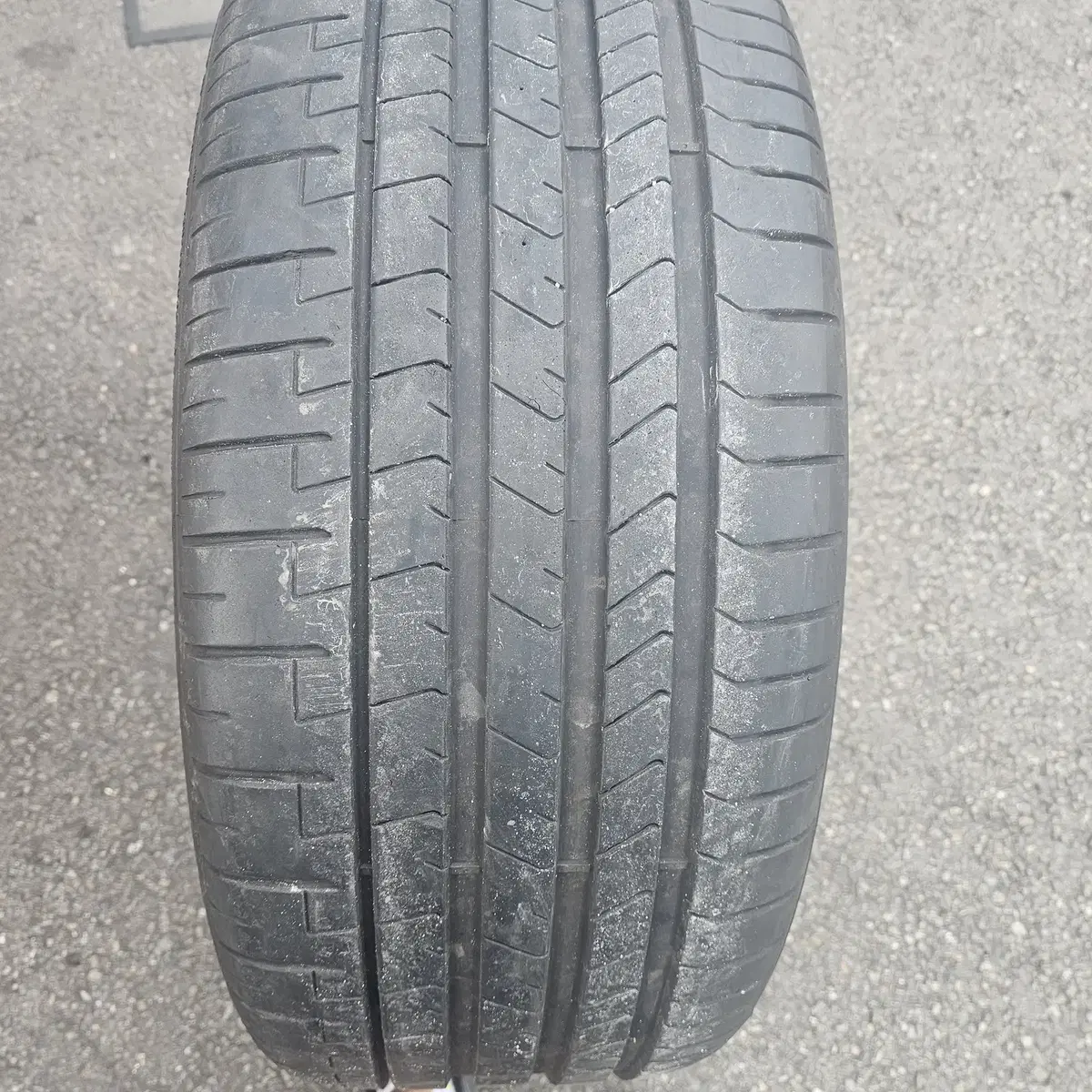 275/40R22   X7 순정 런플랫타이어 1개 판매