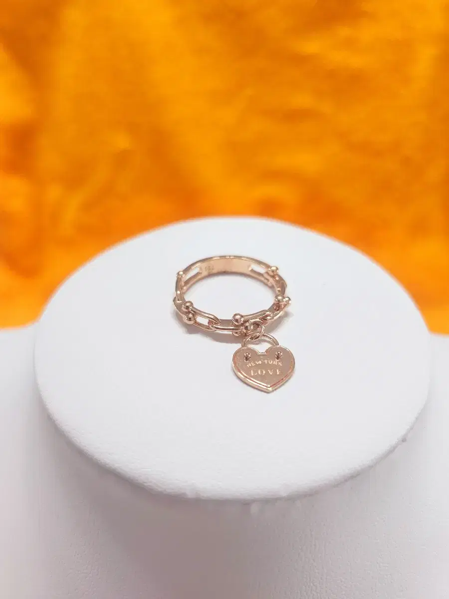 18K Rose Gold Heart Charm Ring