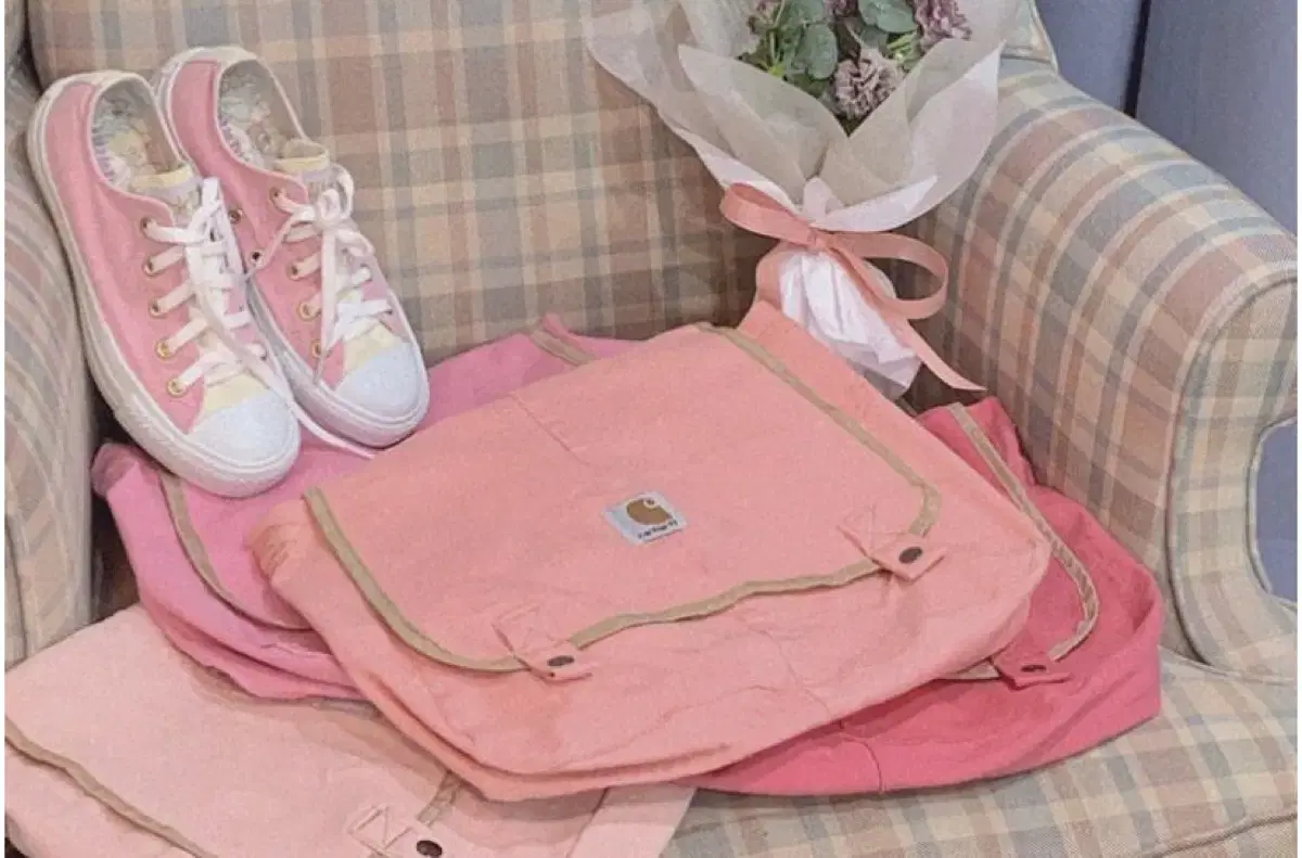 Nishibin Vintage Pink Calhart Bag