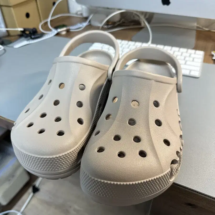 Crocs 크록스 바야 클로그