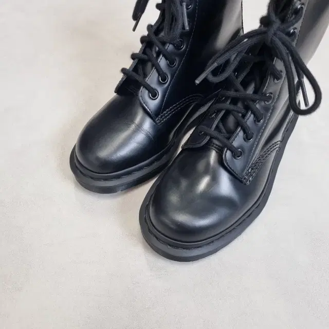 닥터마틴 모노 1460 8홀 - 220(uk3)   dr martens